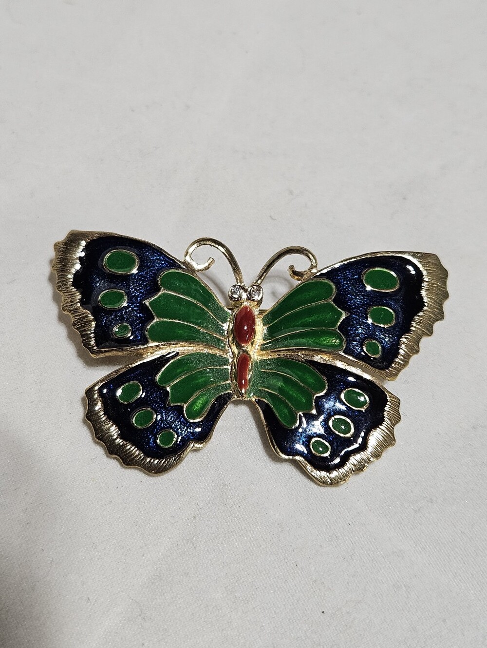 Vintage Enamel Cloisonne Butterfly Brooch Pin Gold Tone Blue Green Red - Picture 8 of 8